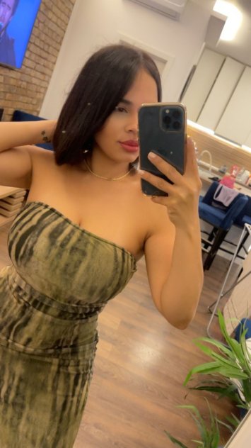 Fine latina availaila at the area, only incall
