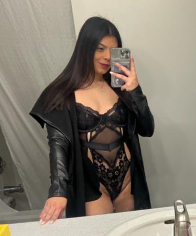 Female escort in Dallas (Hispanic caliente recién llegada full cachonda
) #2