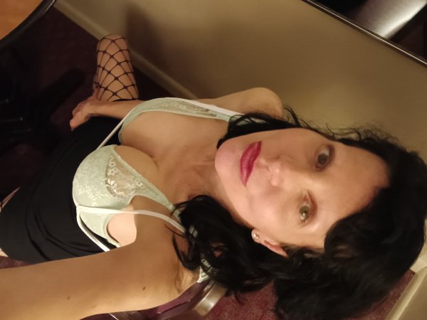 Female escort in Brooklyn (Looking for a Good Time Call Me!
) #5