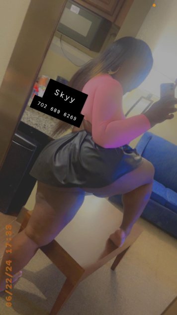 Female escort in Los Angeles  (Your Curvy BBW SEXYY humongous lady girl lady humongous butt Goddess
) #8